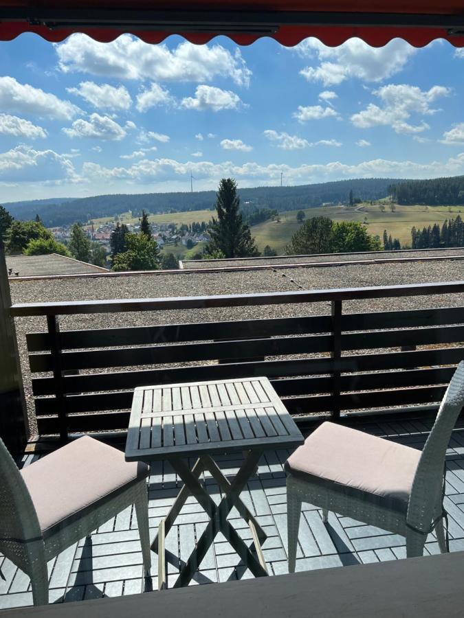 Apartment Annis Panoramablick Pool Sauna Tennis Schonach im Schwarzwald Exterior foto